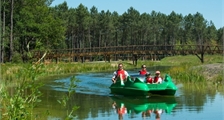 Pedalo à Center Parcs Le Bois aux Daims