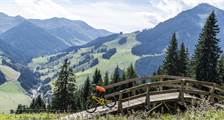 Wandern und Mountainbiken Aktivitäten in Landal Rehrenberg